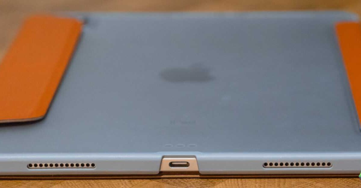 Обзор кейсов Moshi versacover и iGlaze для iPad Pro и MacBook Pro: безопасность превыше всего 25 itzine.ru Moshi cases 09