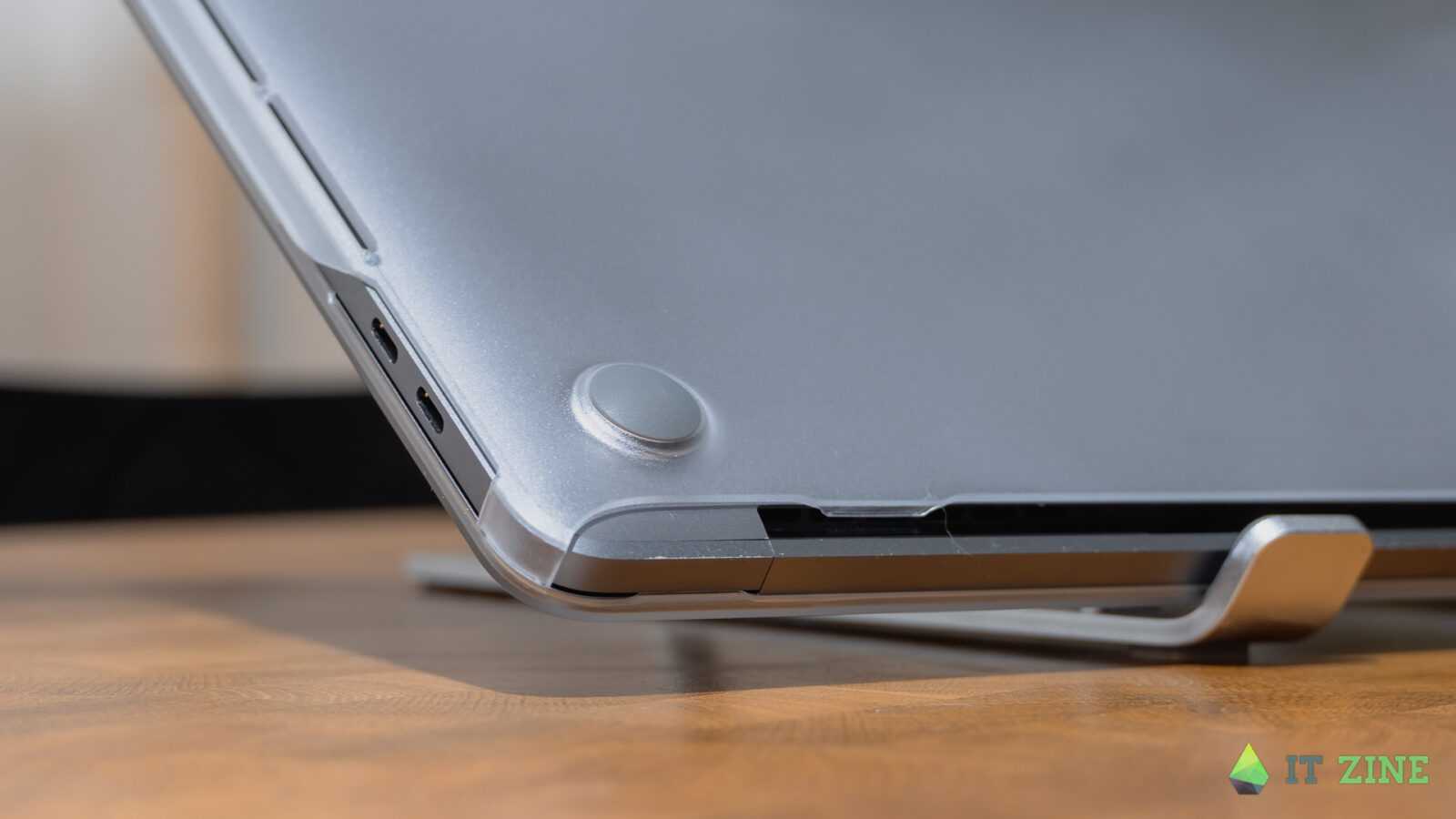 Обзор кейсов Moshi versacover и iGlaze для iPad Pro и MacBook Pro: безопасность превыше всего (itzine.ru Moshi cases 14)