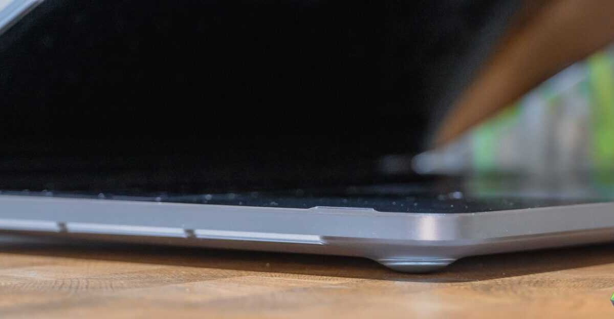 Обзор кейсов Moshi versacover и iGlaze для iPad Pro и MacBook Pro: безопасность превыше всего 36 itzine.ru Moshi cases 16