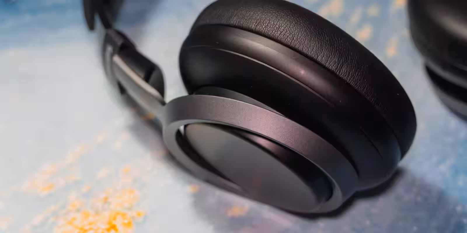 Обзор наушников Philips TAH9505: комфорт без шума 18 itzine-ru_philips_9000-17