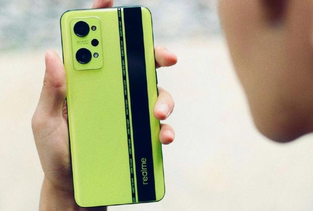 Realme GT Neo 2 стал хитом продаж в России 2 Realme GT Neo 2