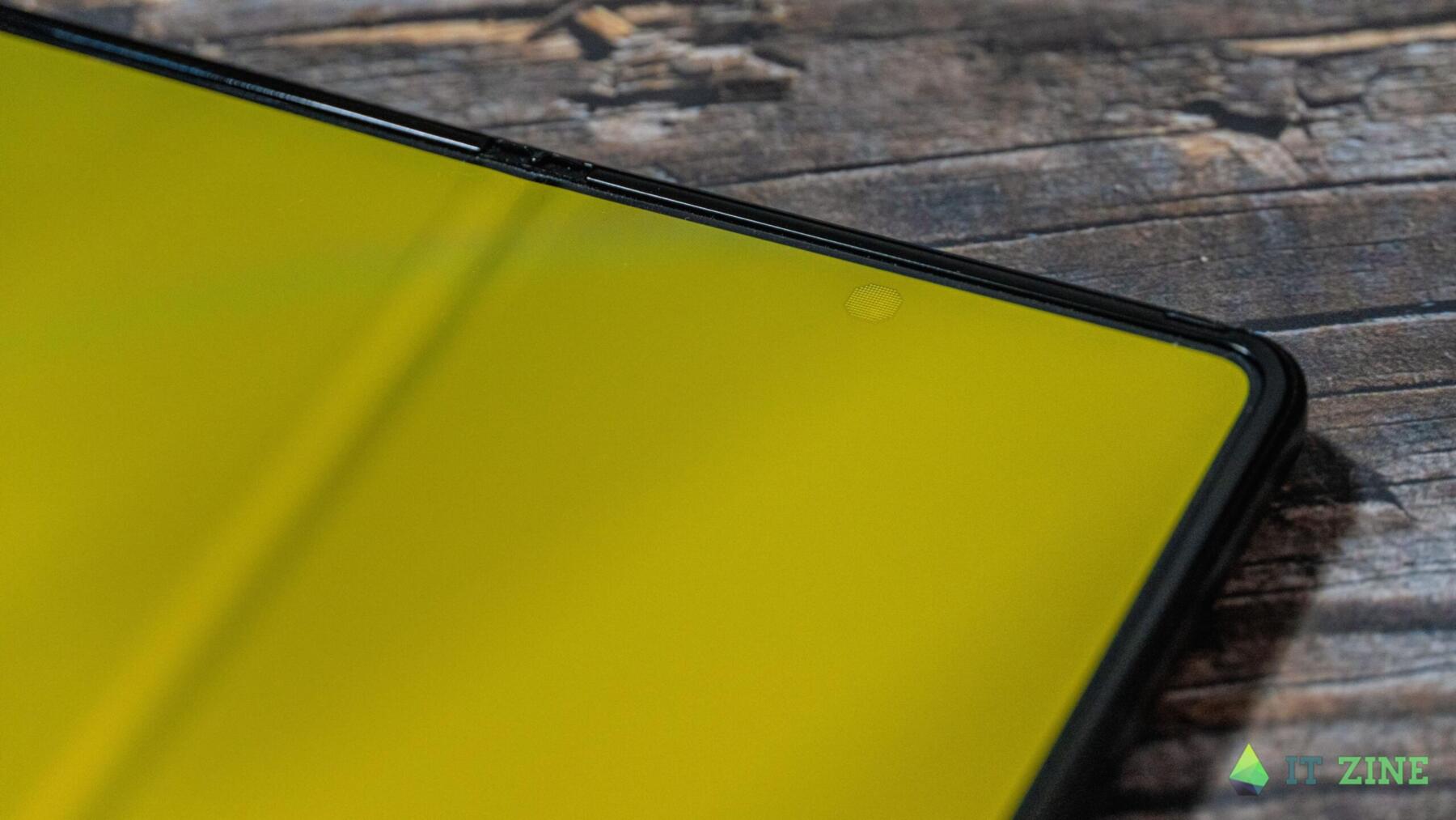 Обзор Samsung Galaxy Z Fold3: складной флагман с защитой от воды (itzine.ru Samsung Galaxy Z Fold3 05 scaled)