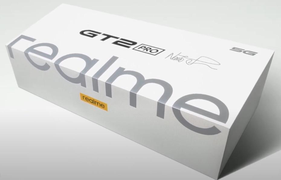 Запуск Realme GT 2 состоится 4 января 3 Коробка с упаковкой Realme GT 2 PRO с логотипами и надписями