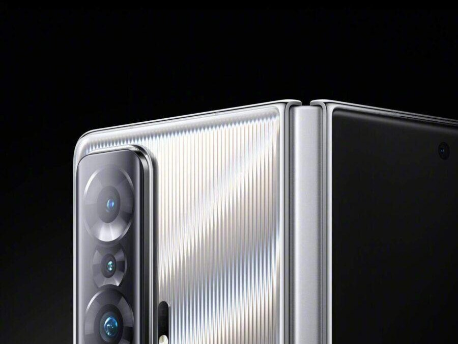 Смартфон Honor Magic V выглядит впечатляюще с топовыми камерами 5 003v0AaFgy1gy1f5aklxvj61qi334b2902 scaled 1