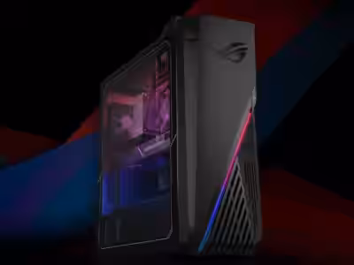 Настольный ПК ASUS ROG Strix GT15 с прозрачной боковой панелью и RGB-подсветкой