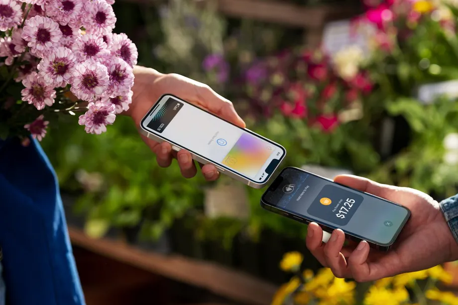 Apple представила сервис Tap to Pay для превращения iPhone в платежный терминал (Apple Apple Pay Transaction.0)