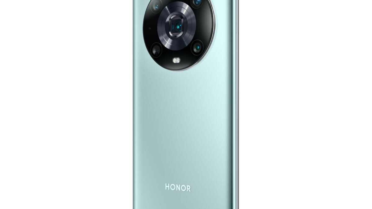 Смартфон Honor Magic4 с круглой камерой на задней панели