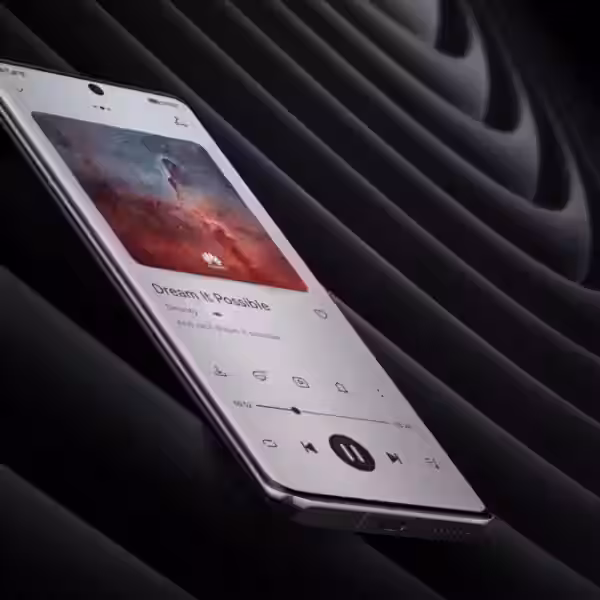 MKT P50 Pro Product KSP Shoot Speaker Cocoa Gold EN JPG