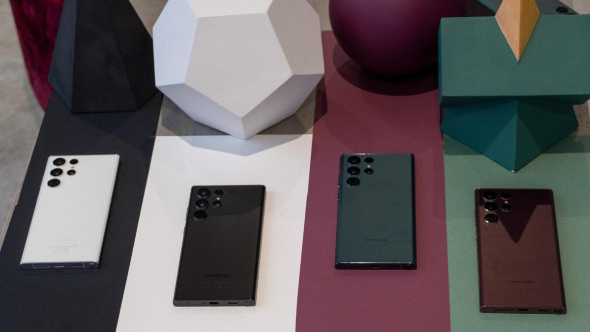 Samsung Galaxy S22 itzine.ru 096