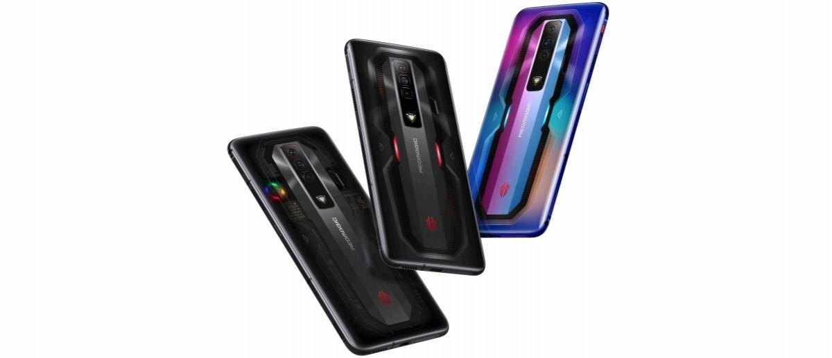 Смартфон Nubia Red Magic 7 с тремя задними камерами и игровым дизайном на задней панели