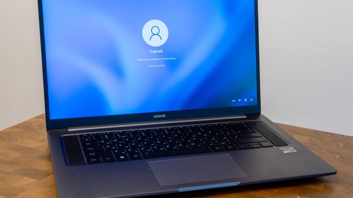 Обзор Honor MagicBook 16 с AMD Ryzen 5: ноутбук с претензией 21 Honor MagicBook 16 itzine.ru 09