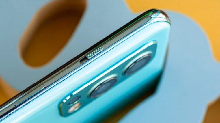 Переключатель бесшумного режима OnePlus появится на телефоне Realme 3 Переключатель бесшумного режима OnePlus появится на телефоне Realme