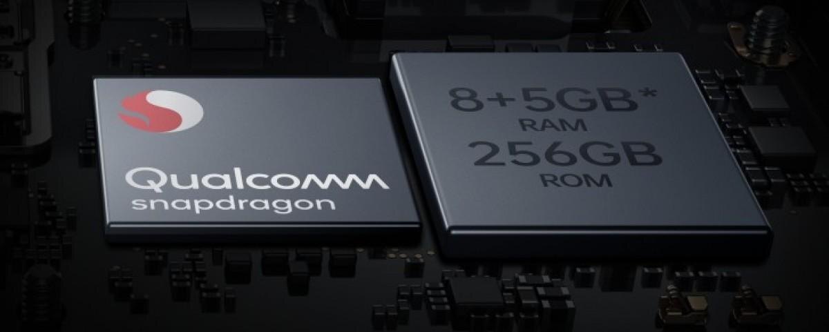 Игровой портативный компьютер Lenovo Legion Go с дисплеем