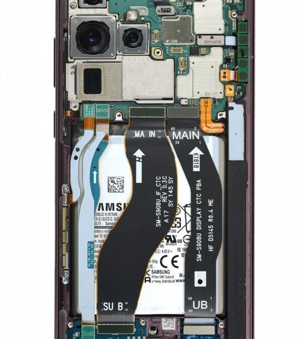 Разборка iFixit Galaxy S22 и S22 Ultra показала низкие показатели ремонтопригодности 8 gsmarena 003 11