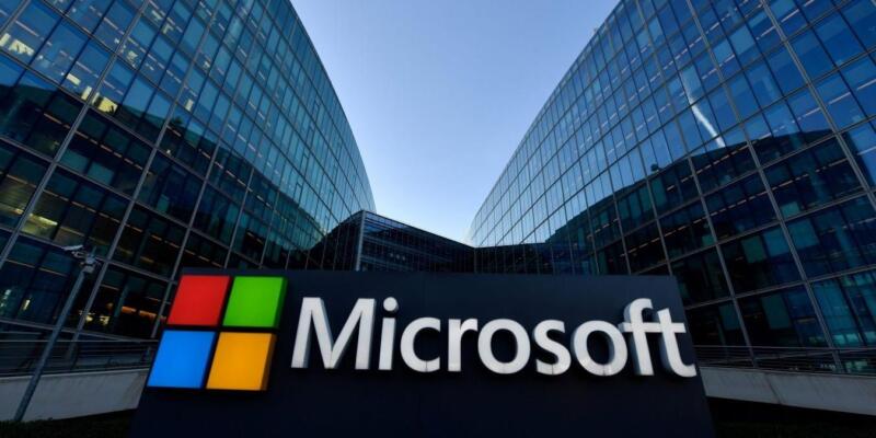 Microsoft занимается разработкой модульной версии Windows с искусственным интеллектом (istochniki microsoft ne hochet uhodit iz rossii 1648734138240736779)