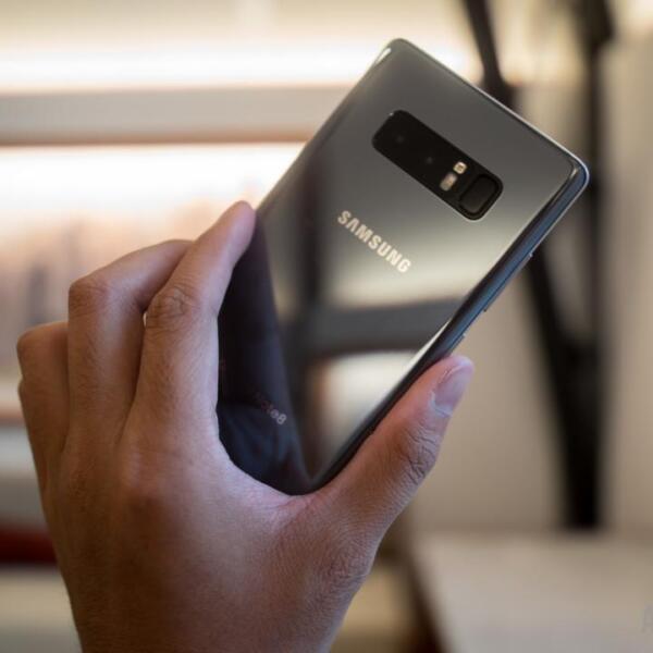Samsung снижает производительность более 10 000 приложений для своих устройств
