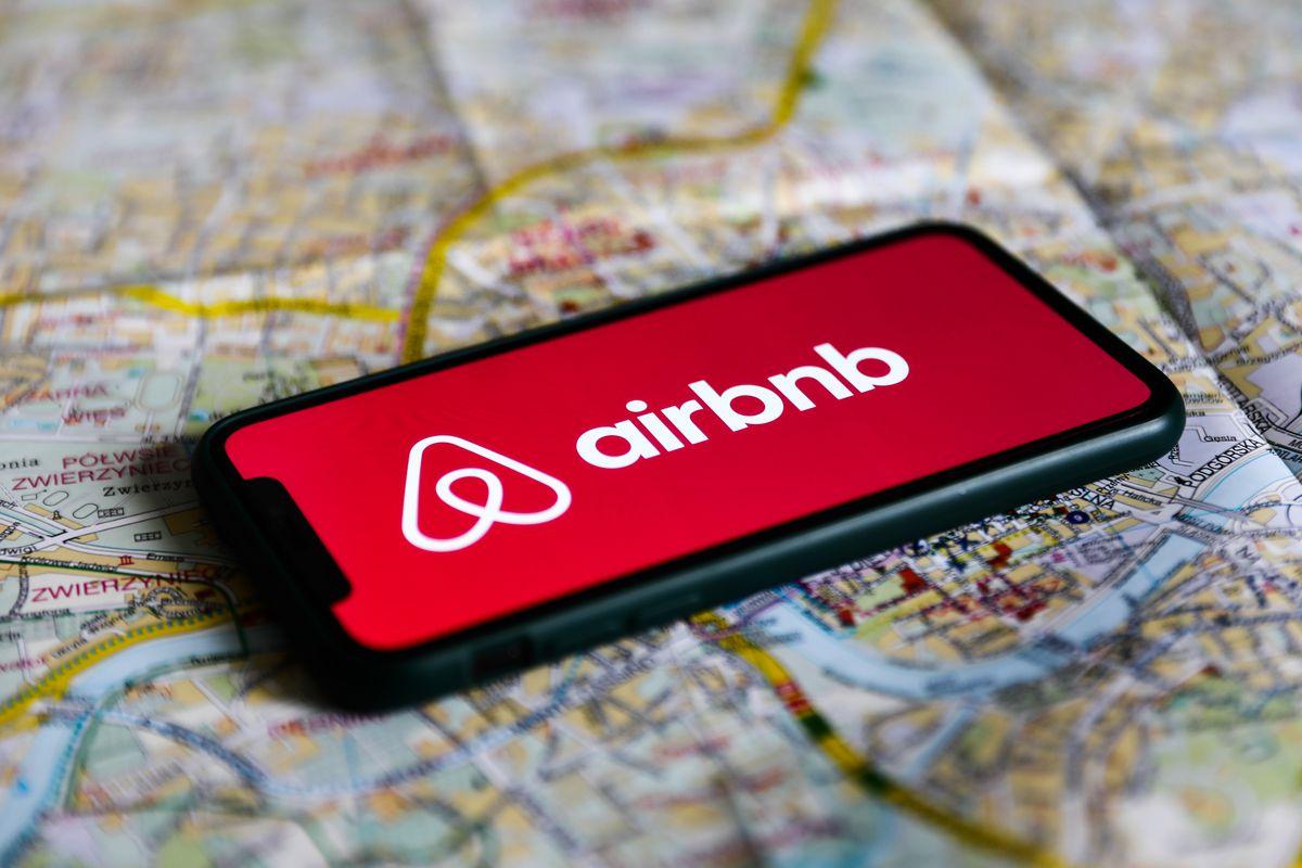 Airbnb не возвращает деньги за оформленную гражданами России бронь