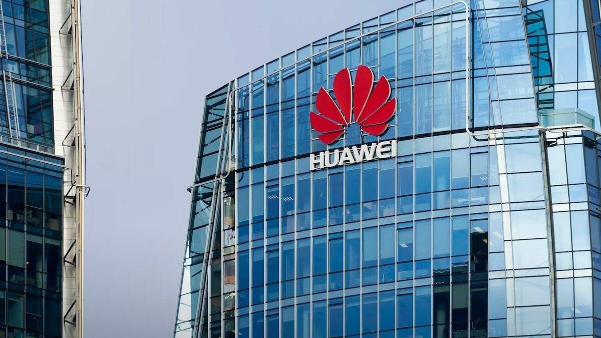 Huawei потратила 22 миллиарда долларов, чтобы противостоять санкциям США 4