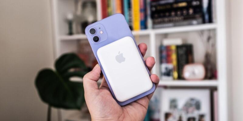 Аккумулятор MagSafe Apple обновлен, чтобы заряжать iPhone быстрее