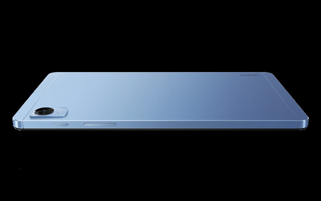 Планшет Realme Pad Mini в голубом цвете с задней стороны