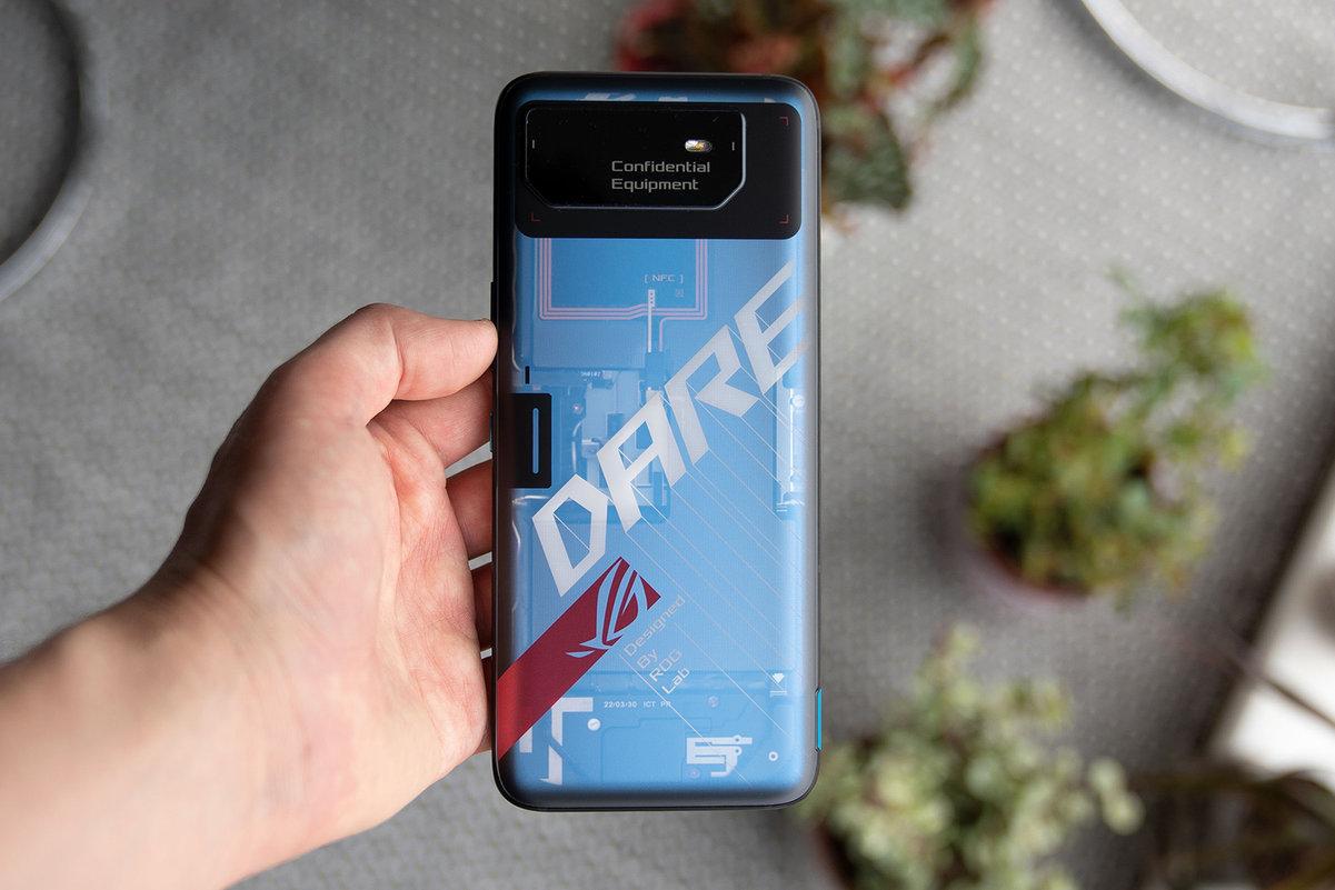 ASUS ROG Phone 6