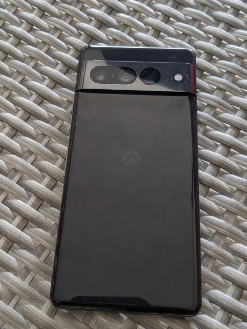 Прототип Google Pixel 7 Pro появился на изображениях 4 Google