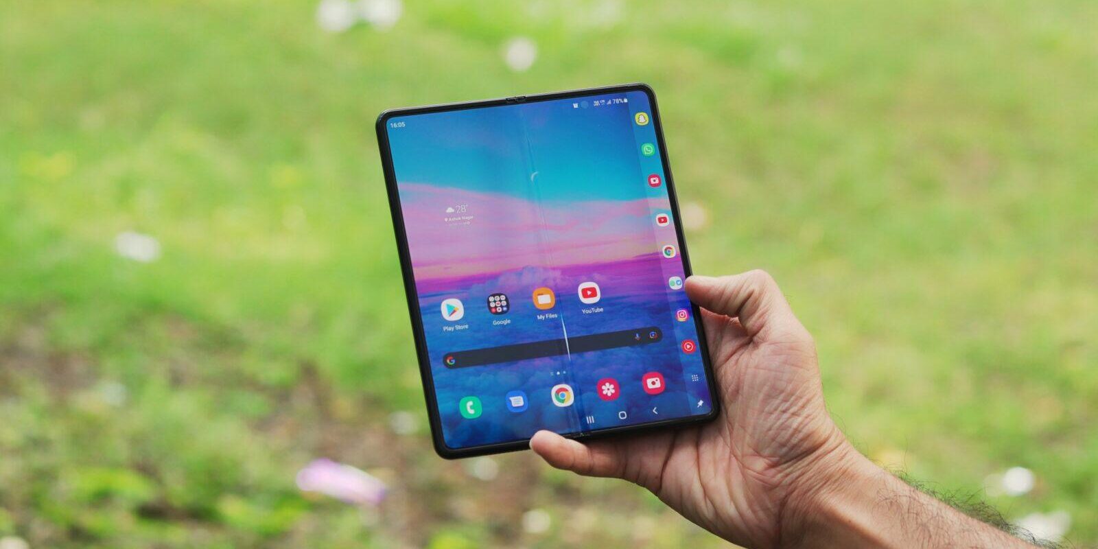 Samsung Galaxy Z Fold 4