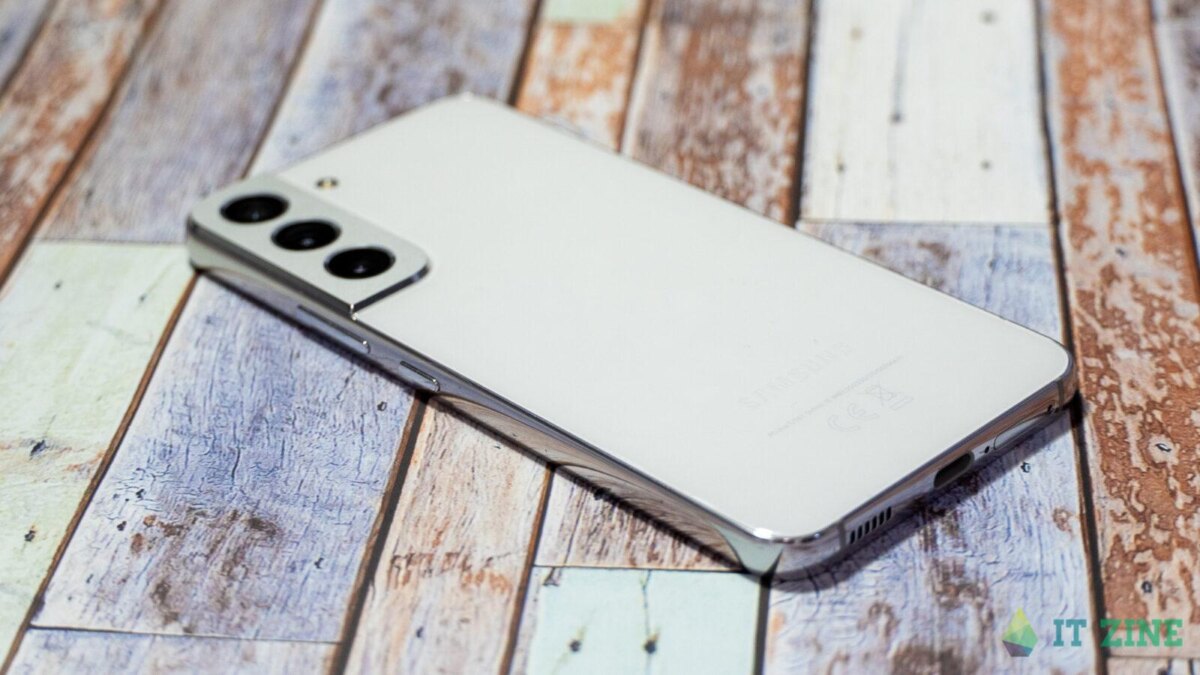 Samsung Galaxy S22 itzine.ru 14