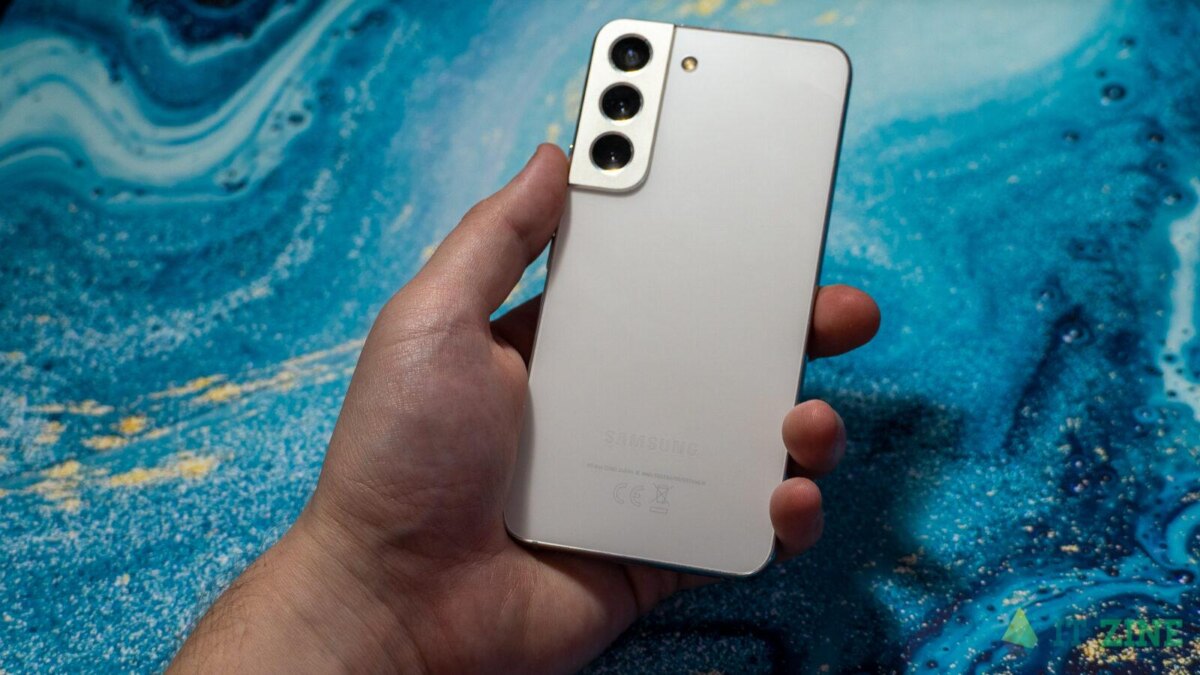 Samsung Galaxy S22 itzine.ru 29