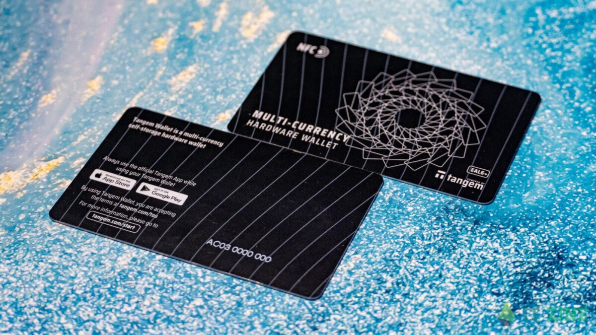Обзор Tangem: простой и удобный холодный криптокошелёк с NFC 56 Tangem Wallet itzine.ru 17