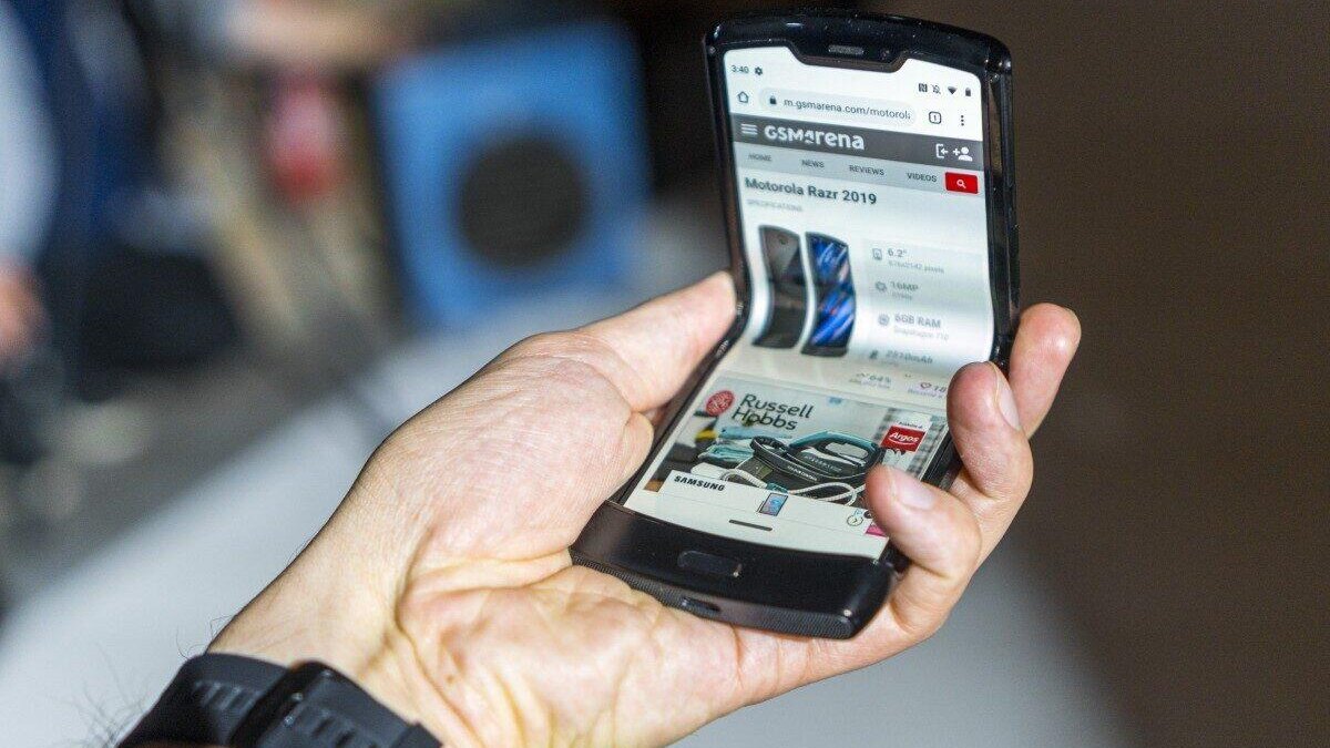 Motorola Razr 3: утечка цен 4 Motorola