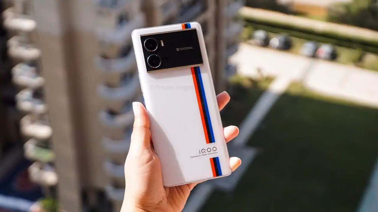 Vivo скоро выпустит смартфон iQOO 9T с процессором Snapdragon 8+ Gen 1 3 iQOO 9 Pro 7 large