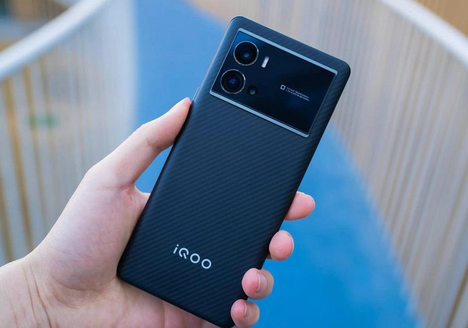 Vivo скоро выпустит смартфон iQOO 9T с процессором Snapdragon 8+ Gen 1 (iQOO 9t b0e4b e1080)