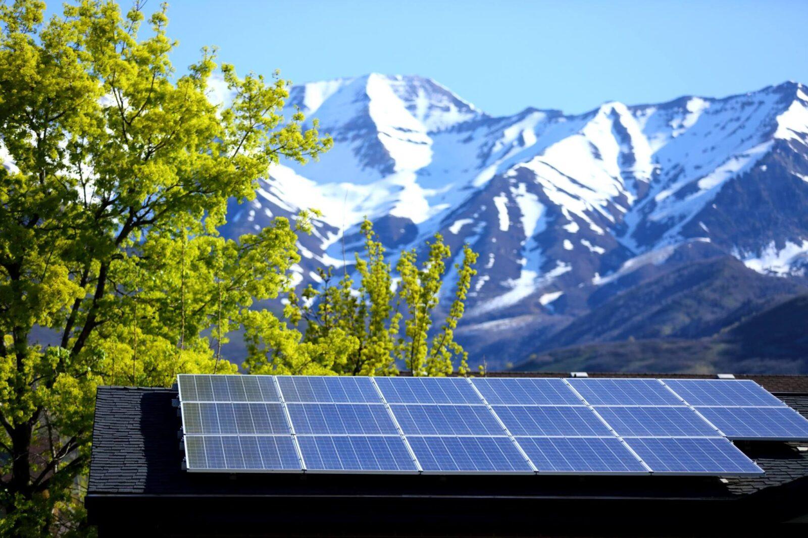 Альтернативные источники информации. Solar Energy Солнечная батарея. Солнечные панели Jinko. Split Panels солнечные панели. Гора Тайхан солнечные батареи.