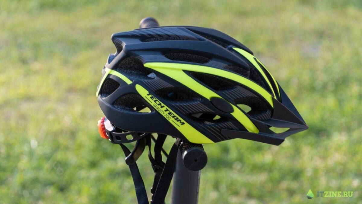 Обзор самоката Acer ES3: мощный, быстрый и удобный 31 ACER ES3 helmet itzine.ru 1