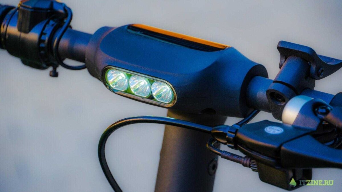 Обзор самоката Acer ES3: мощный, быстрый и удобный 44 ACER ES3 itzine.ru 12