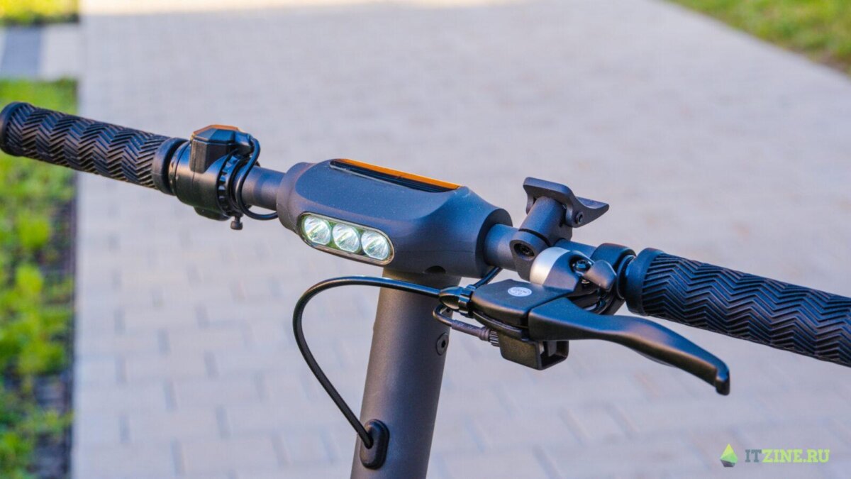 Обзор самоката Acer ES3: мощный, быстрый и удобный 45 ACER ES3 itzine.ru 13