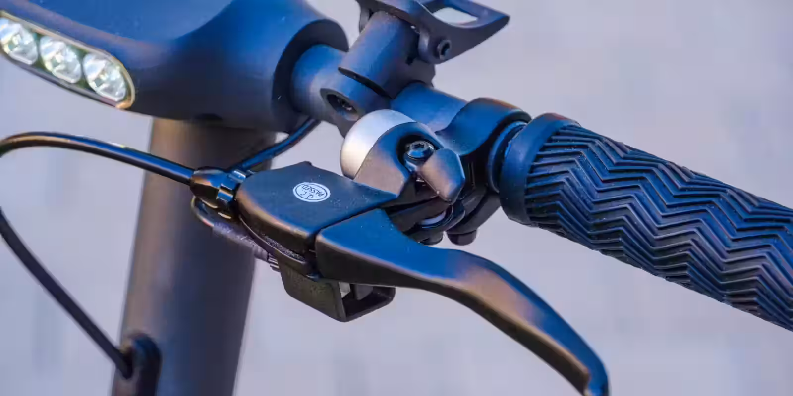 Обзор самоката Acer ES3: мощный, быстрый и удобный 30 ACER ES3 itzine.ru 14 1