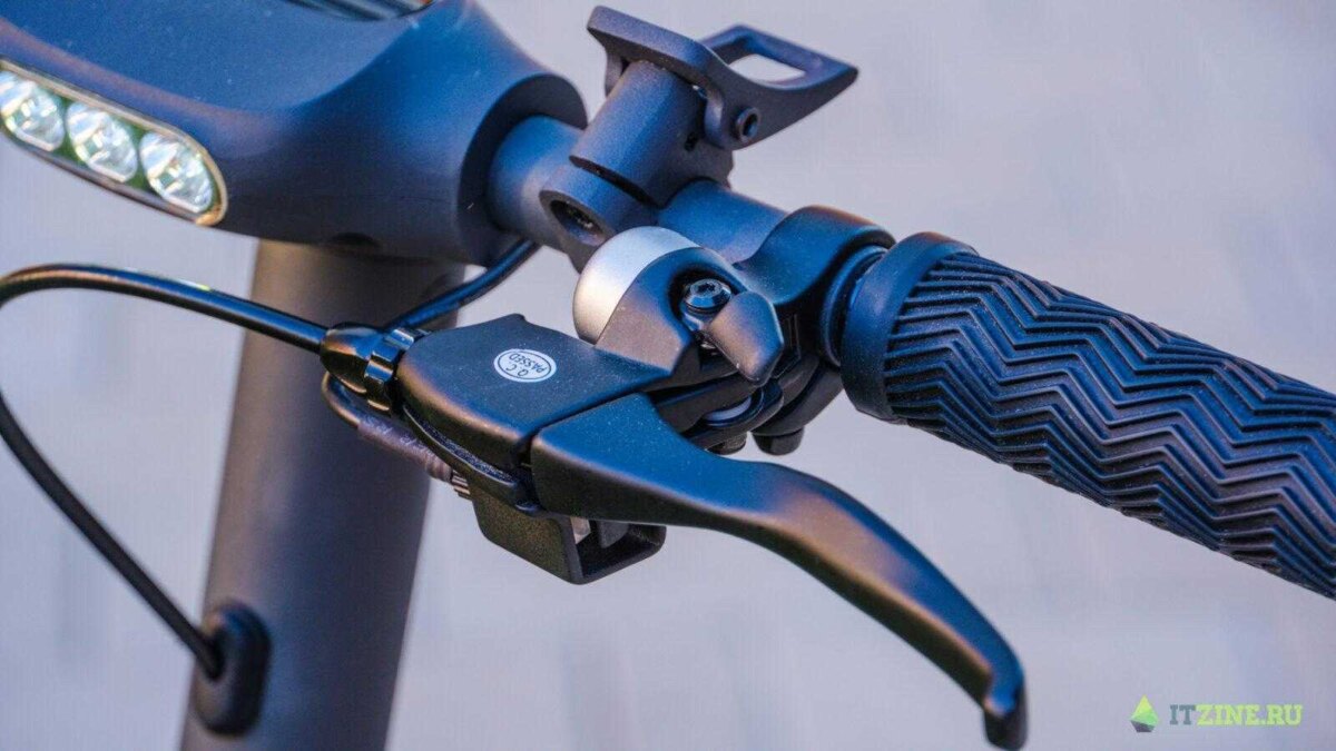 Обзор самоката Acer ES3: мощный, быстрый и удобный 33 ACER ES3 itzine.ru 14