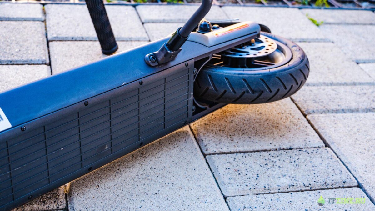 Обзор самоката Acer ES3: мощный, быстрый и удобный 54 ACER ES3 itzine.ru 27