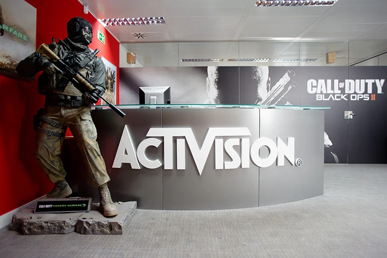 Покупка Microsoft Activision расследуется британским антимонопольным органом (Activision Call of Duty)
