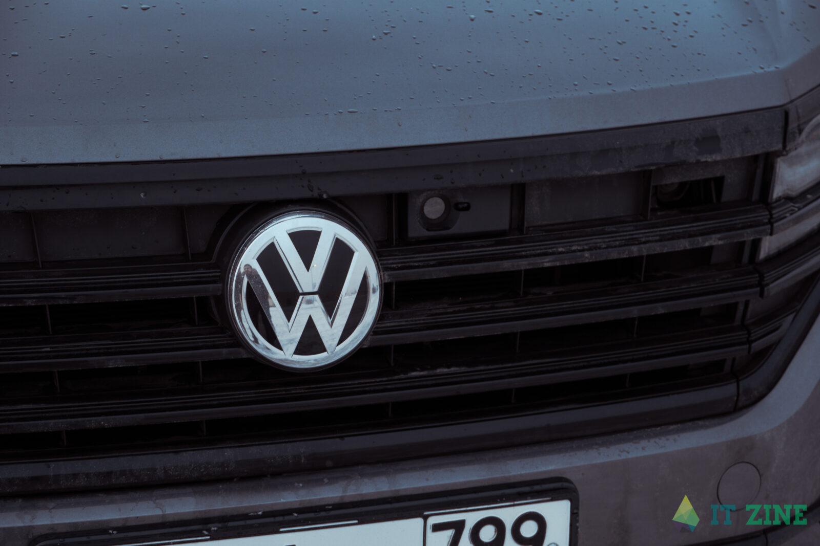 Обзор Volkswagen Touareg: большой автомобиль мечты (Volkswagen Touareg itzine.ru 15)