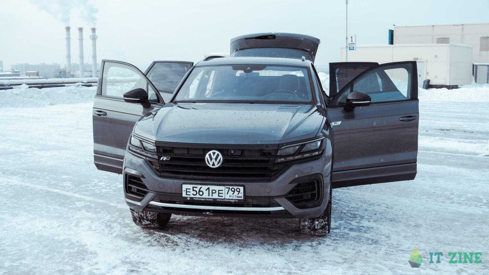 Обзор Volkswagen Touareg: большой автомобиль мечты (Volkswagen Touareg itzine.ru 27)