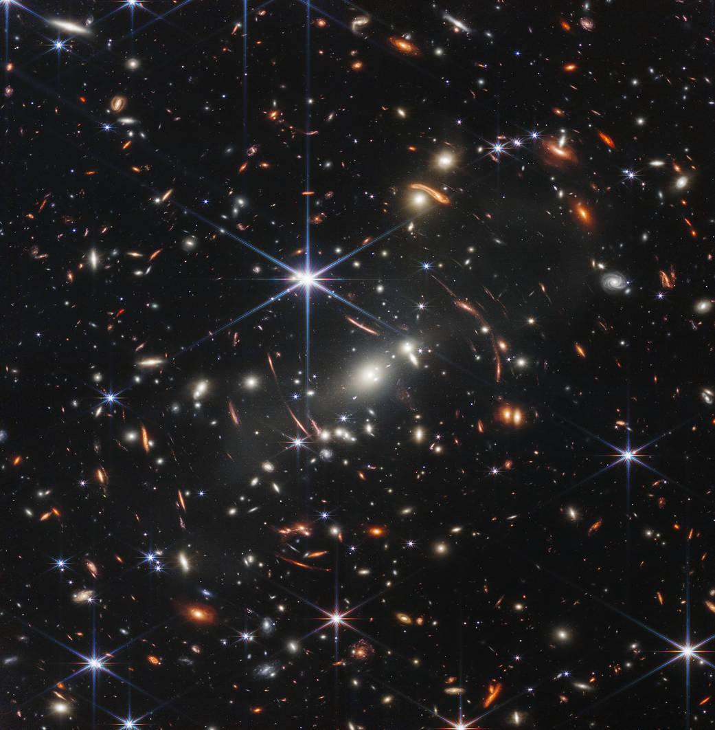Телескоп James Webb сделал самый "глубокий" снимок вселенной (main image deep field smacs0723 5mb)