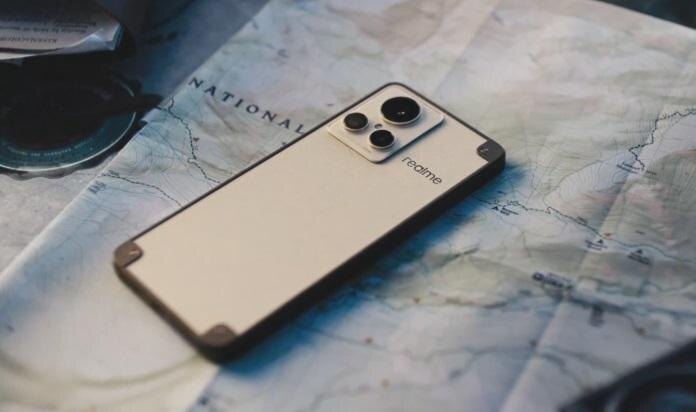 Realme официально представила флагман GT2 Explorer Master 5 realme gt2 master explorer iceland edition 2 696x412 1