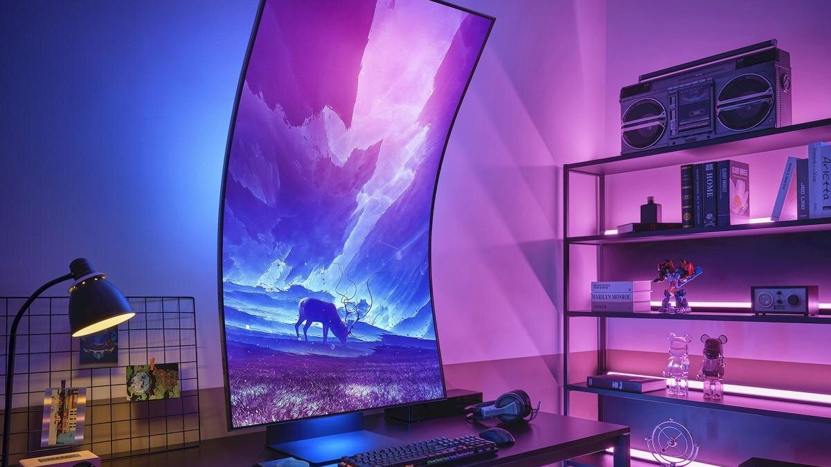 Игровой дисплей Samsung Odyssey Ark с изогнутым экраном