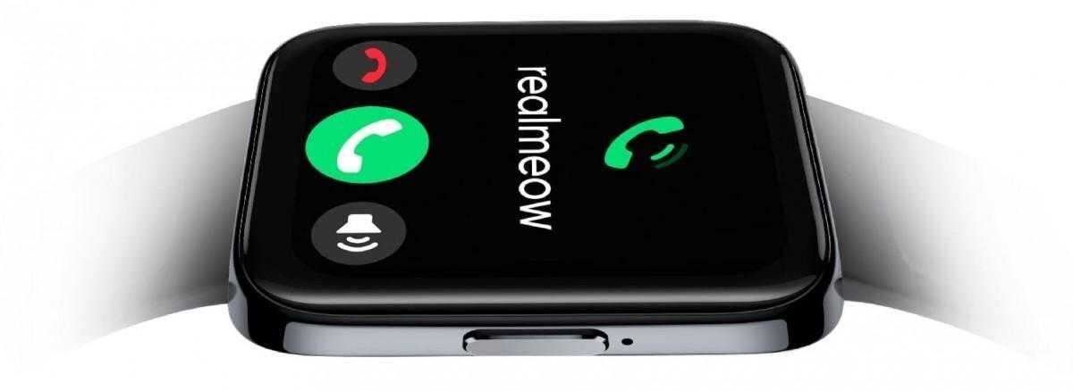 Умные часы Realme Watch 3 Pro с черным экраном и белым ремешком