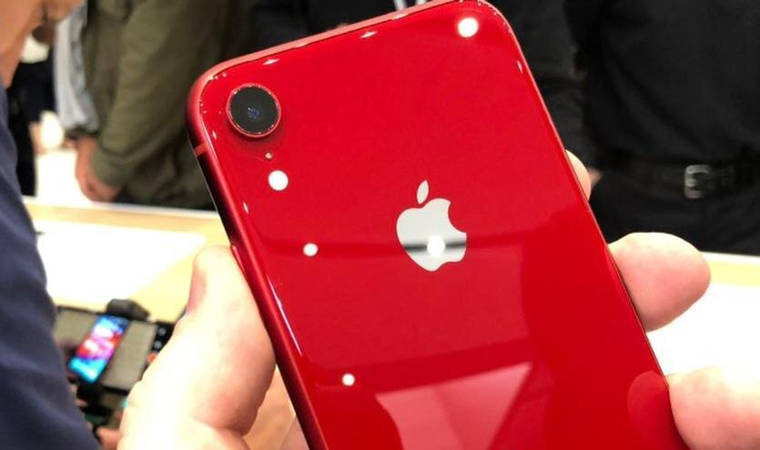 Новый iPhone SE получит дизайн iPhone XR 4 XrinM