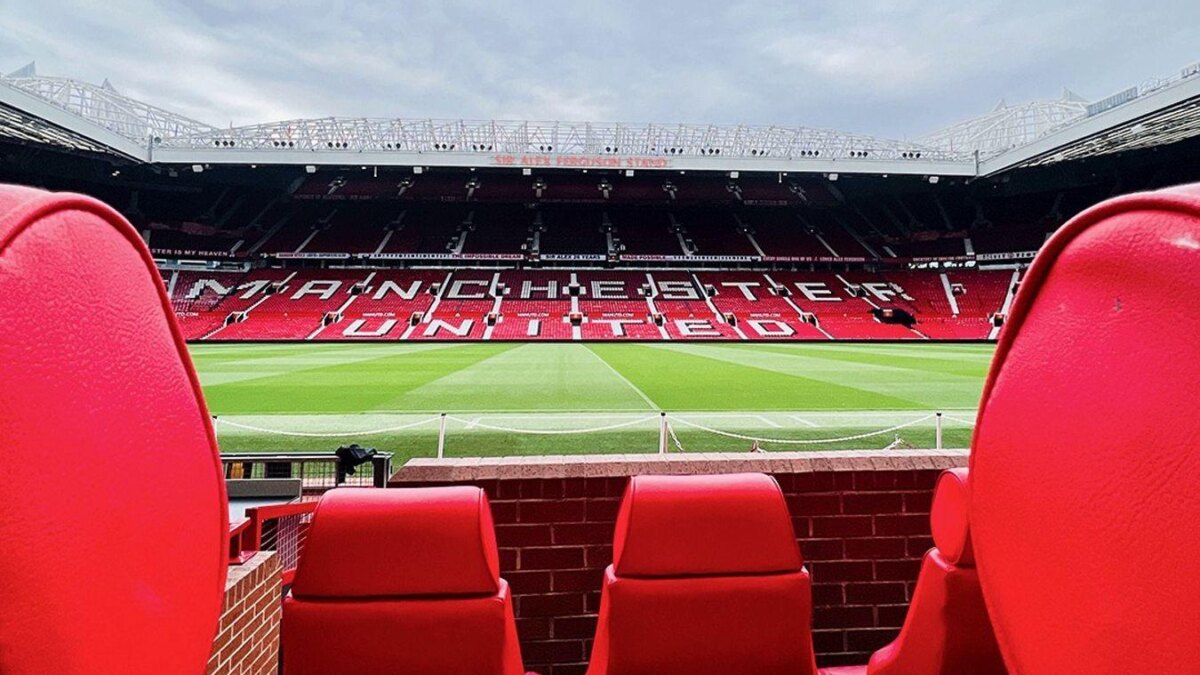 Неофициальная криптовалюта "Manchester United" выросла на 55 000% после шутки Илона Маска 5 ilon mask soobschil o namerenii priobresti manchester yunajted 16606977741210075626