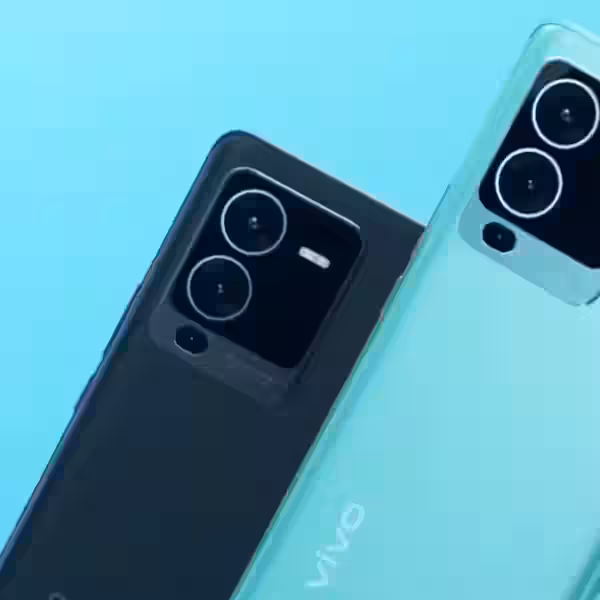 Смартфоны Vivo V25 5G и Vivo V25e 4G на просочившихся фото в сеть